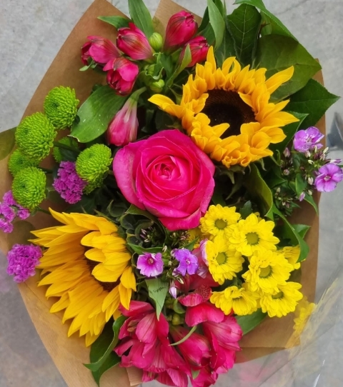 Great Value Blooms Florist Choice