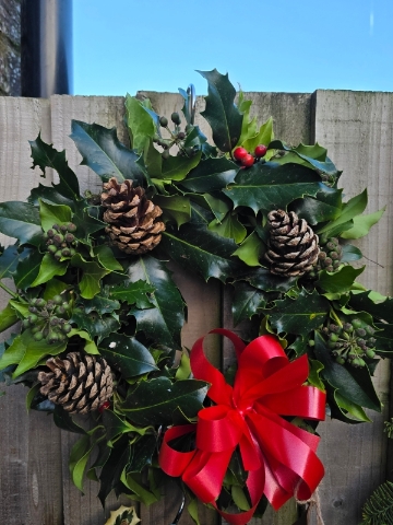 Small Holly Wreath